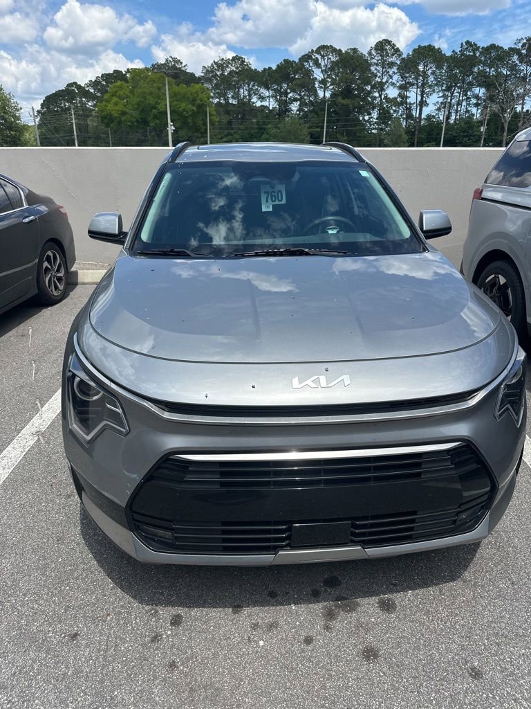 Certified 2023 Kia Niro EX Touring