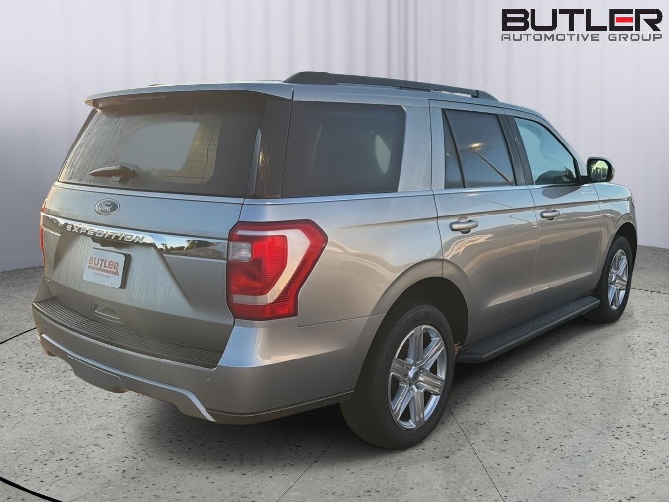 Used 2020 Ford Expedition XLT RWD image 6