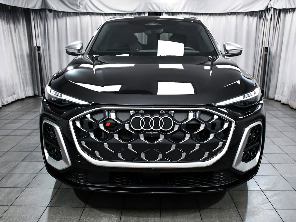 Used 2025 Audi SQ5 Premium Plus w/ Premium Plus Package AWD/4WD image 2
