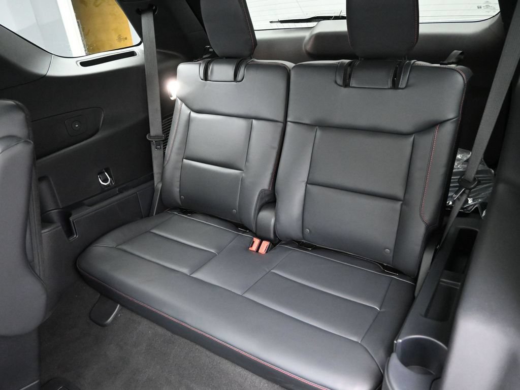 New 2026 Ford Explorer ST-Line w/ ST-Line Street Pack AWD/4WD image 21