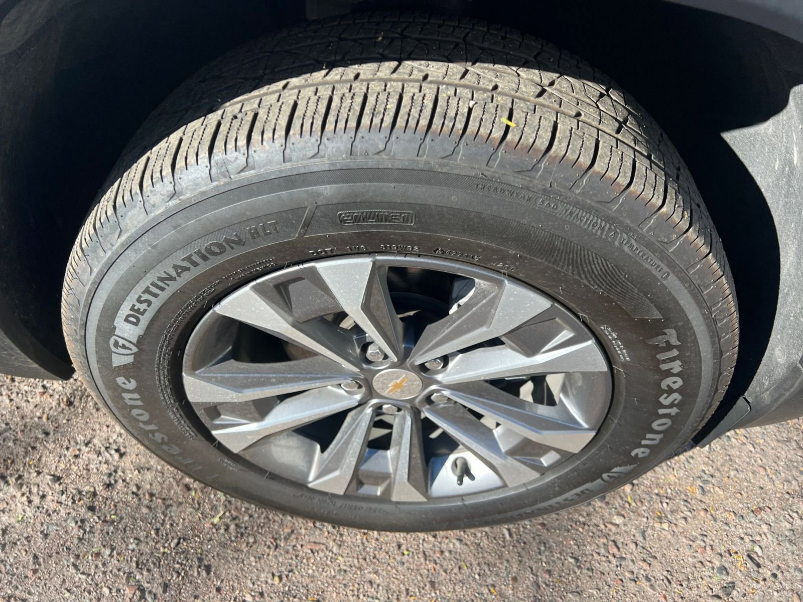 Used 2025 Chevrolet Equinox LT image 30