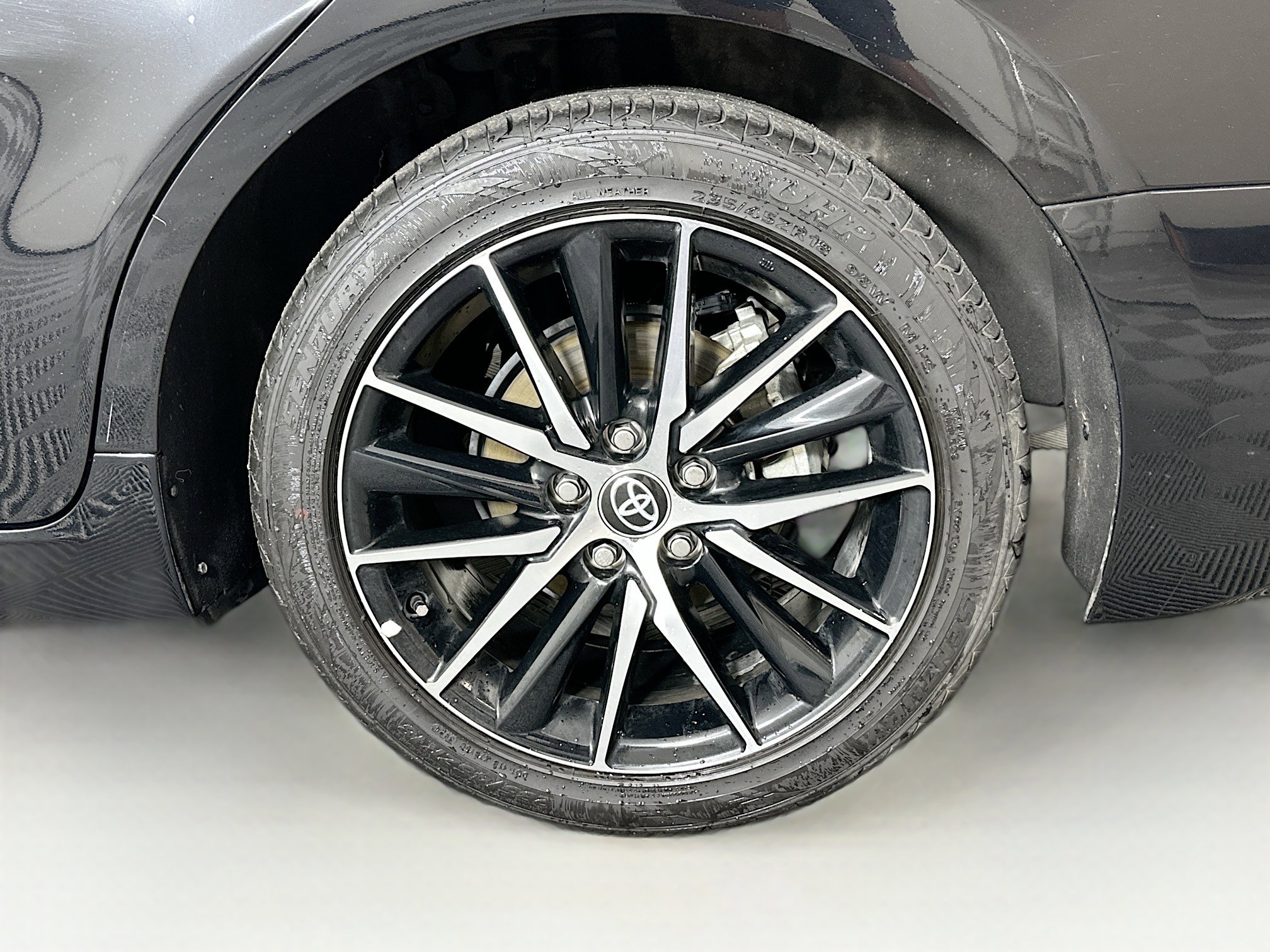 Used 2024 Toyota Camry SE AWD/4WD image 11