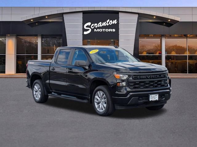 Used 2023 Chevrolet Silverado 1500 Custom w/ LPO, Dark Essentials Package image 7