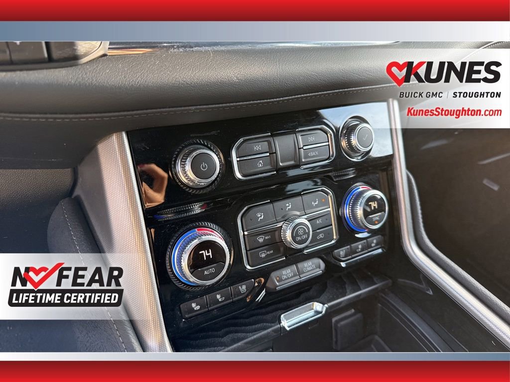 Used 2023 GMC Yukon XL Denali image 35