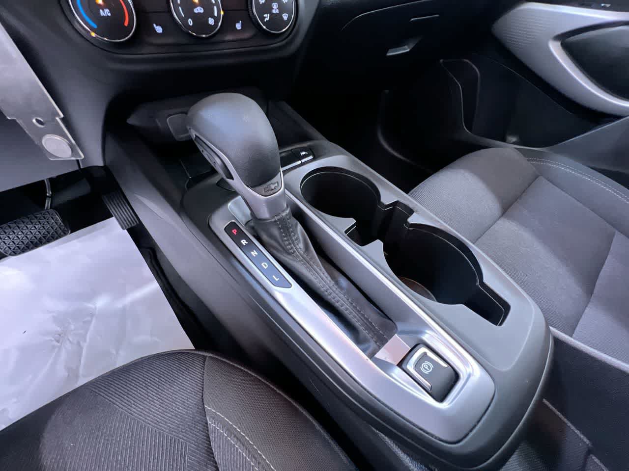 Used 2024 Chevrolet Trax LS w/ LS Convenience Package FWD image 30