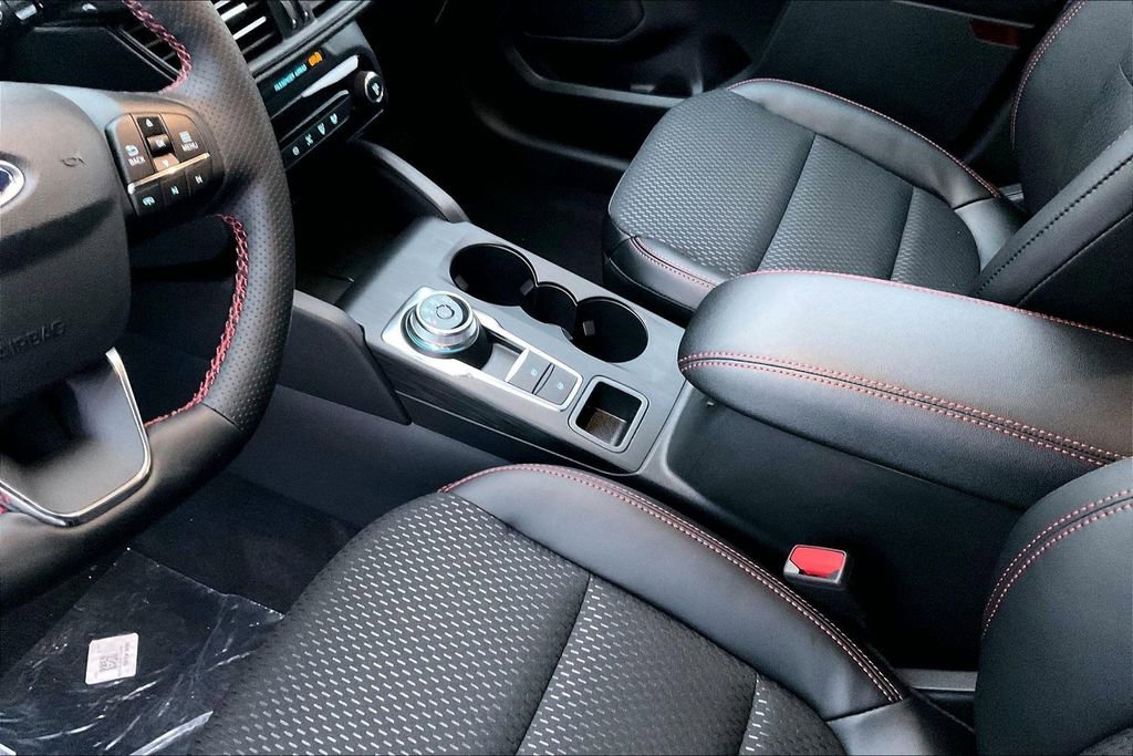 New 2026 Ford Escape ST-Line Select w/ Tech Pack #1 image 8