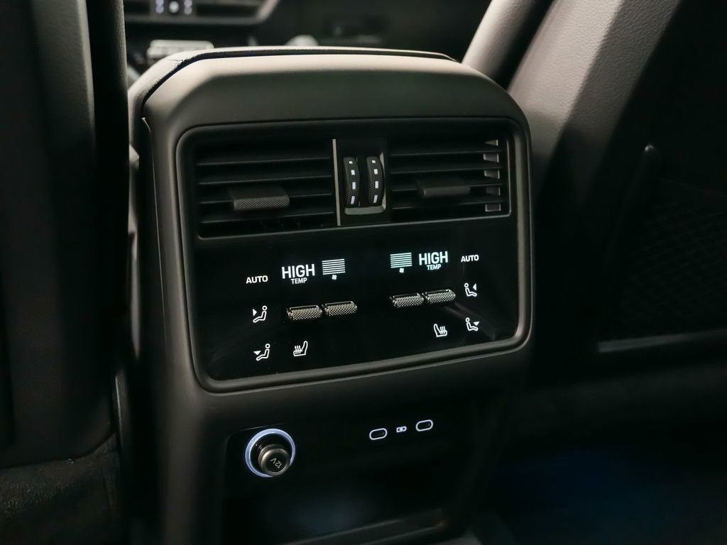 New 2026 Porsche Cayenne image 20