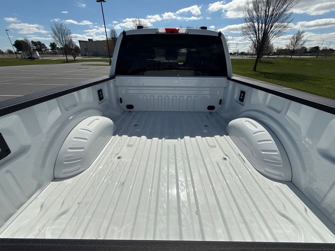 Used 2025 Ford F350 Lariat w/ Camper Package AWD/4WD image 12