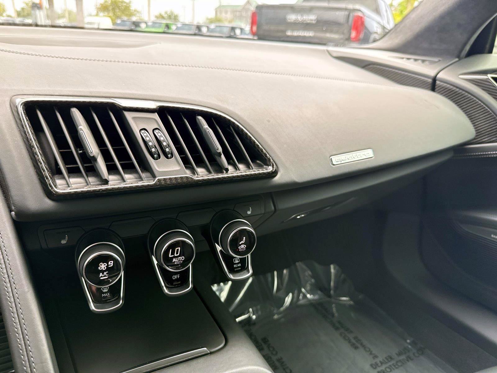 Used 2018 Audi R8 V10 plus AWD/4WD image 24