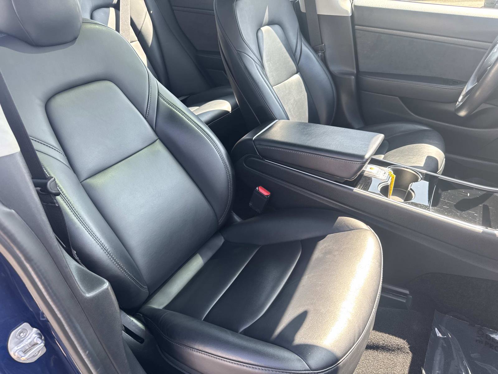 Used 2020 Tesla Model 3 Standard Range Plus image 22