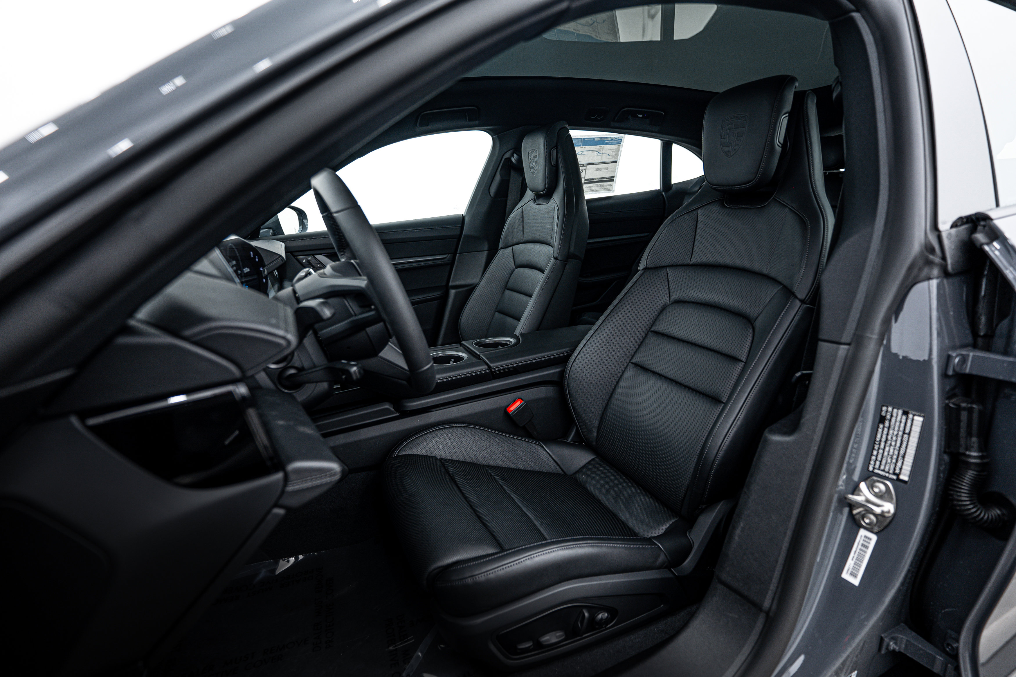 New 2025 Porsche Taycan 4 Cross Turismo image 5