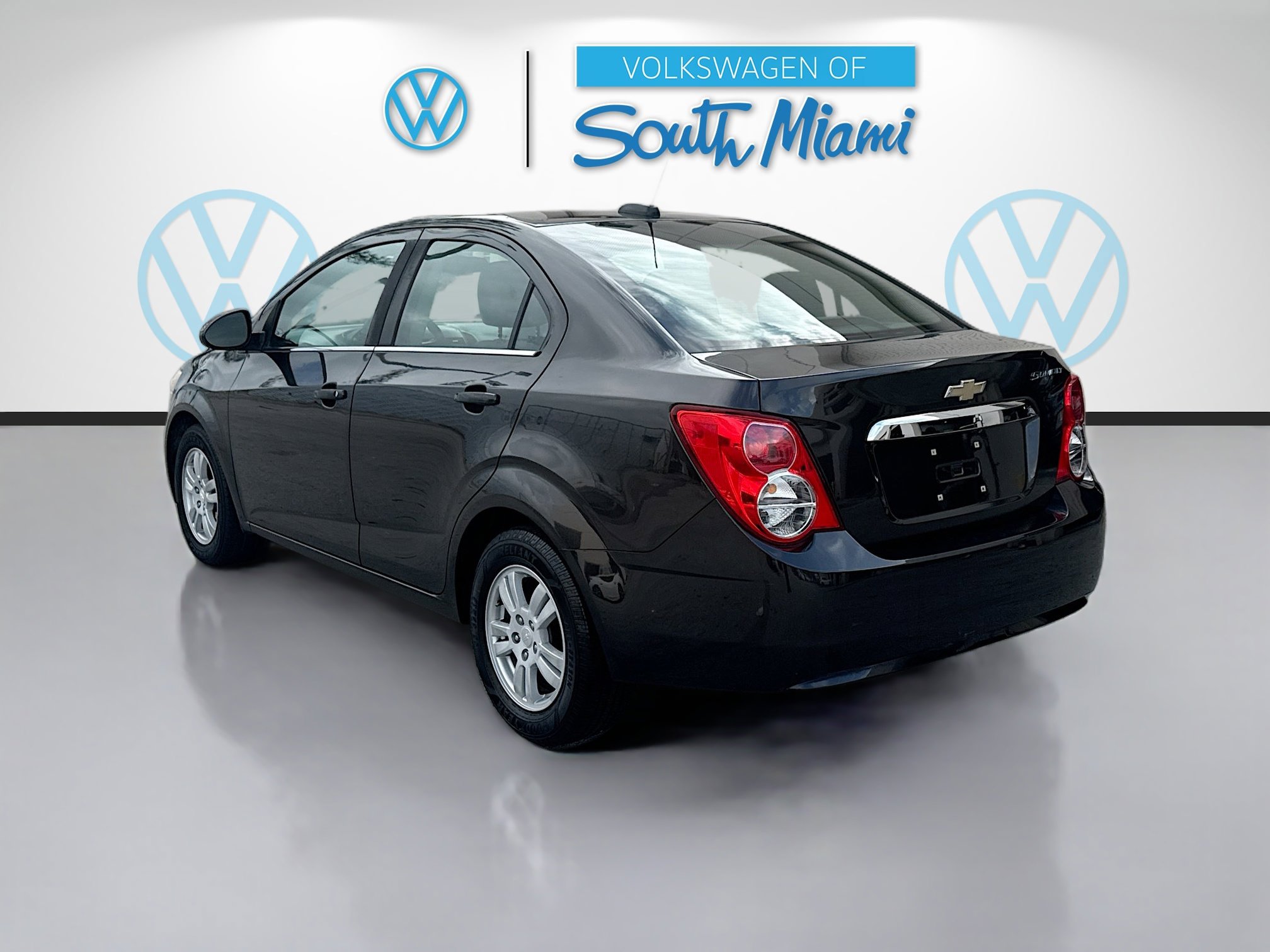 Used 2016 Chevrolet Sonic LT image 5