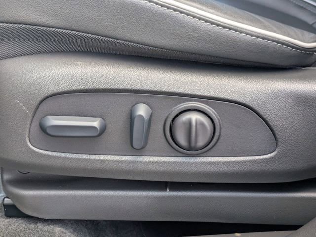 New 2025 Buick Encore GX Avenir w/ Avenir Technology Package image 24