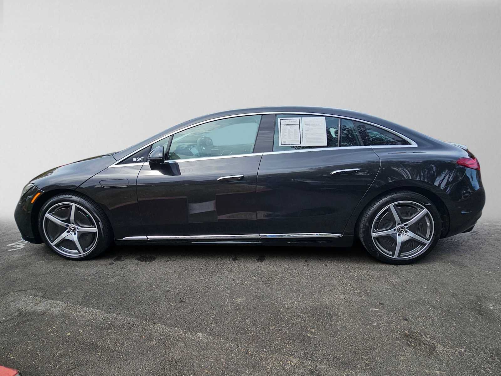 Used 2023 Mercedes-Benz EQE 350+ 4MATIC Sedan image 6