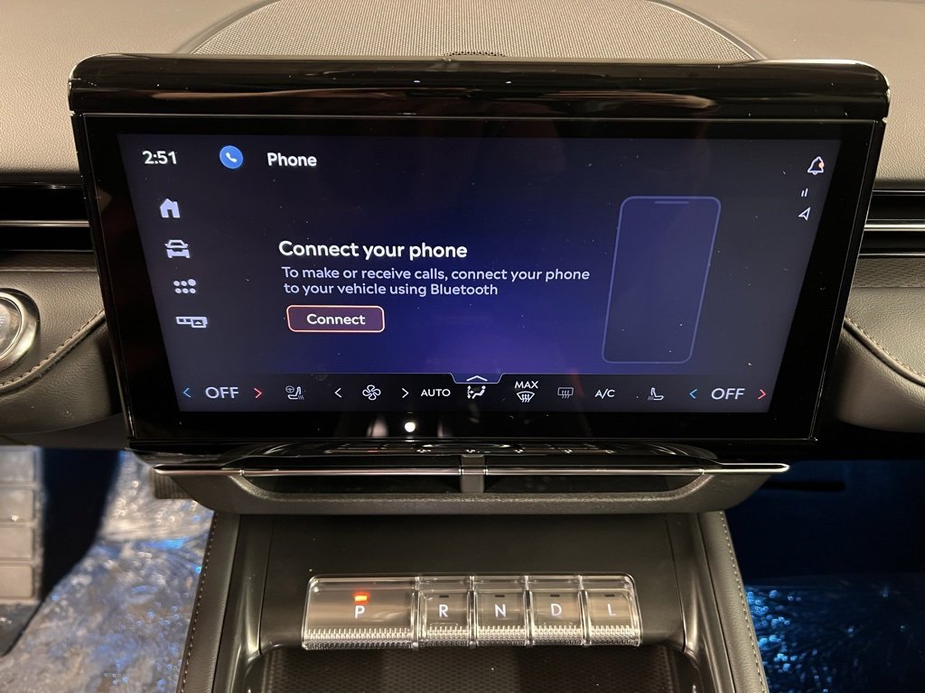 Used 2026 Lincoln Nautilus Premier w/ Equipment Group 102A image 11