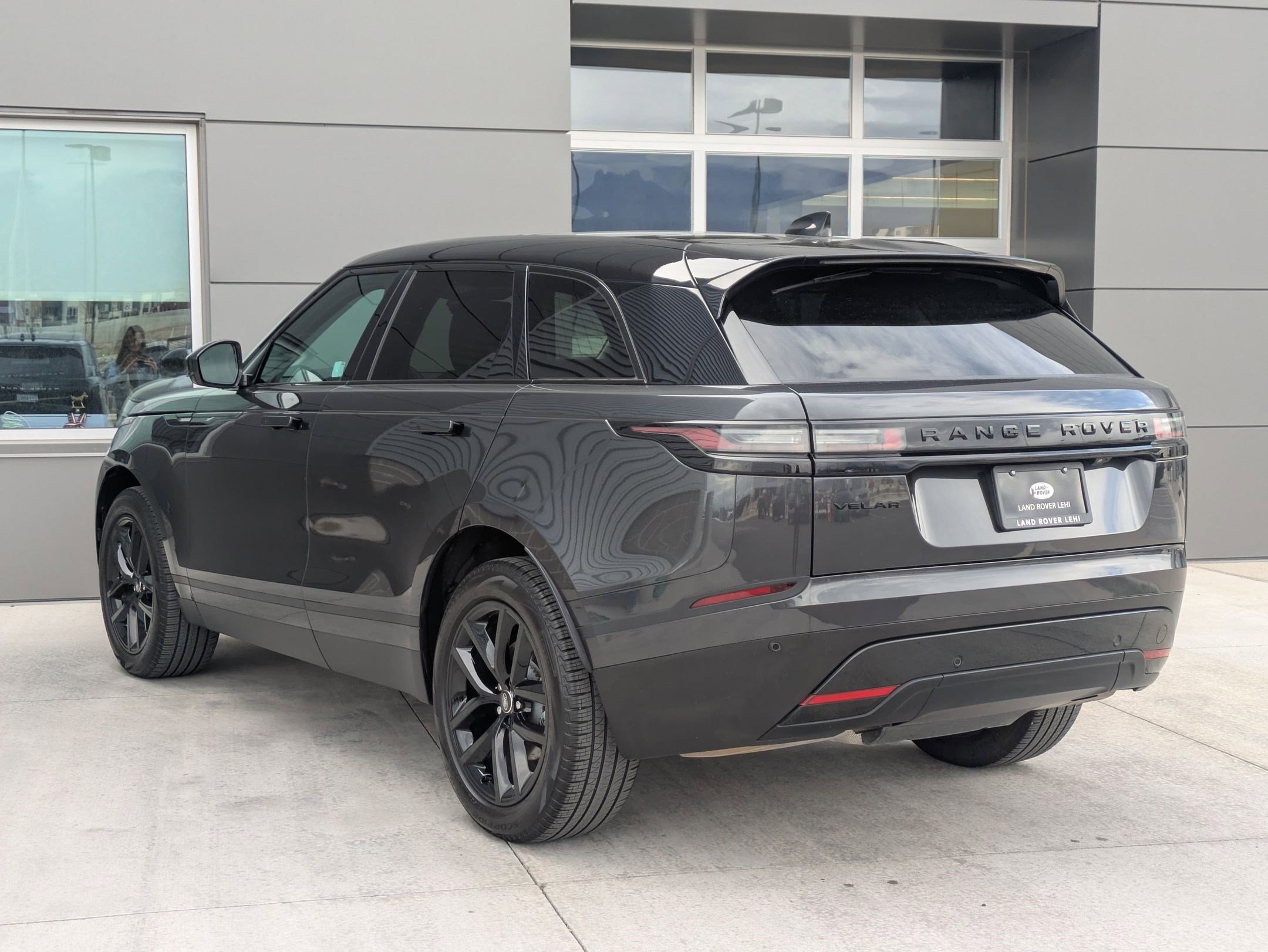 Certified 2025 Land Rover Range Rover Velar S image 10