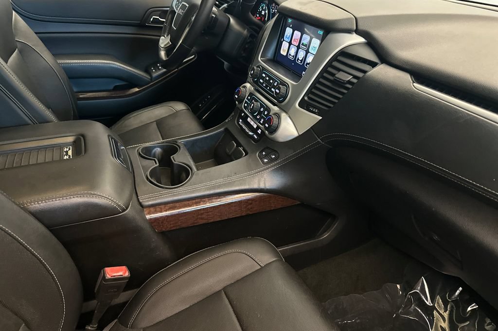 Used 2017 GMC Yukon SLT w/ Open Road Package AWD/4WD image 18