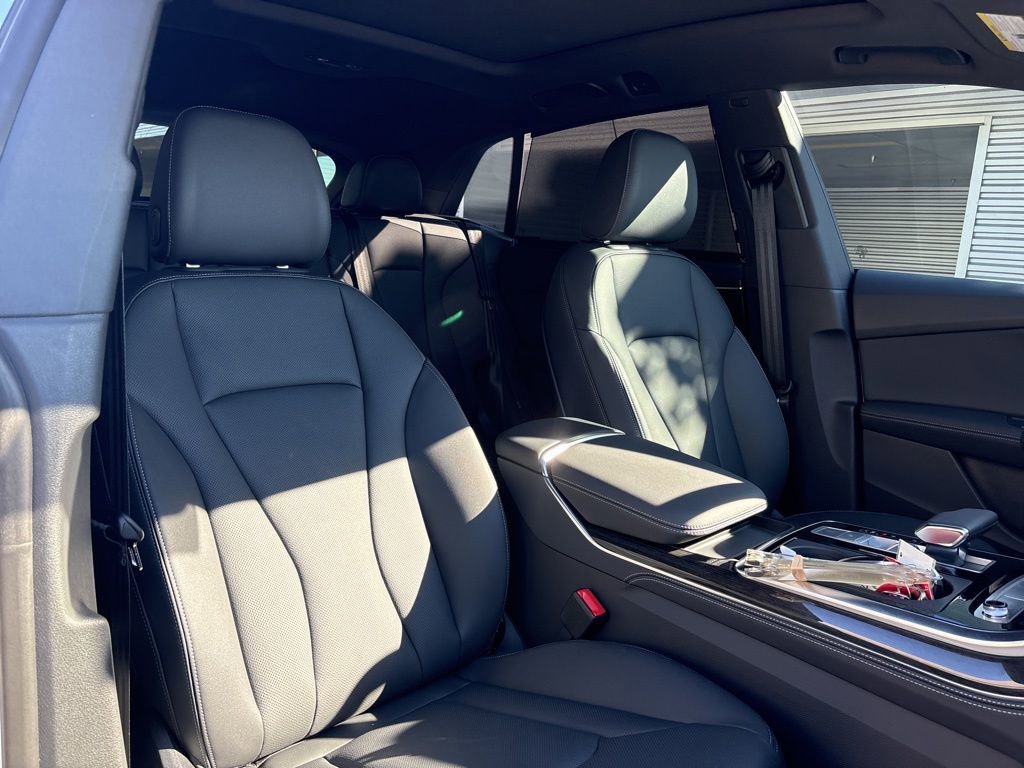 New 2026 Audi Q8 Premium Plus image 16