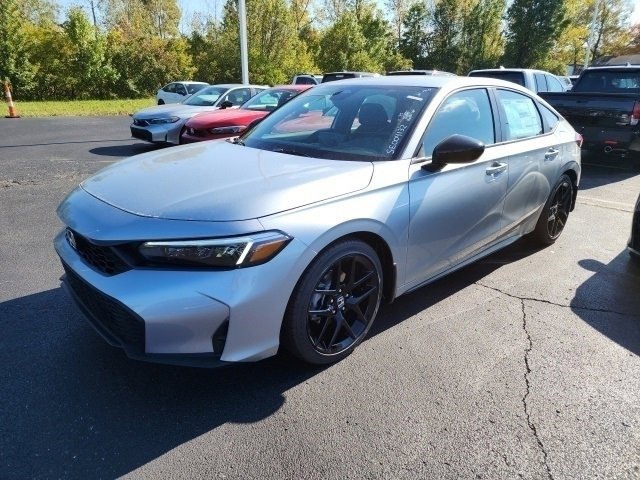 Used 2025 Honda Civic Sport image 3