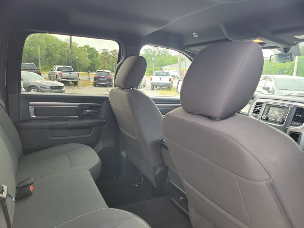Used 2024 RAM 1500 Warlock RWD image 29