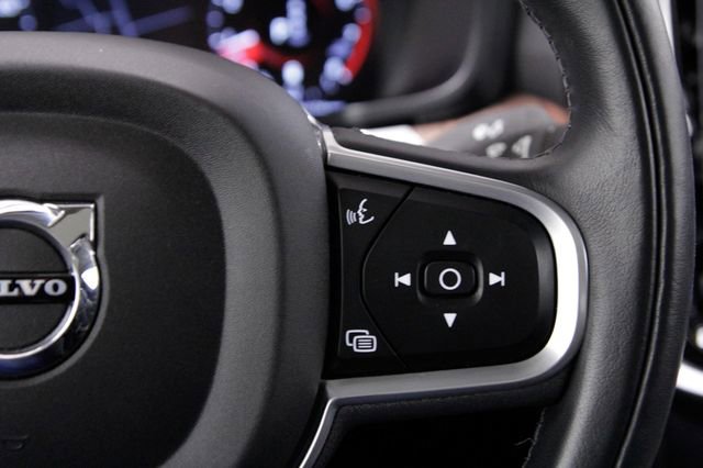 Used 2022 Volvo S60 B5 Momentum w/ Advanced Package image 26