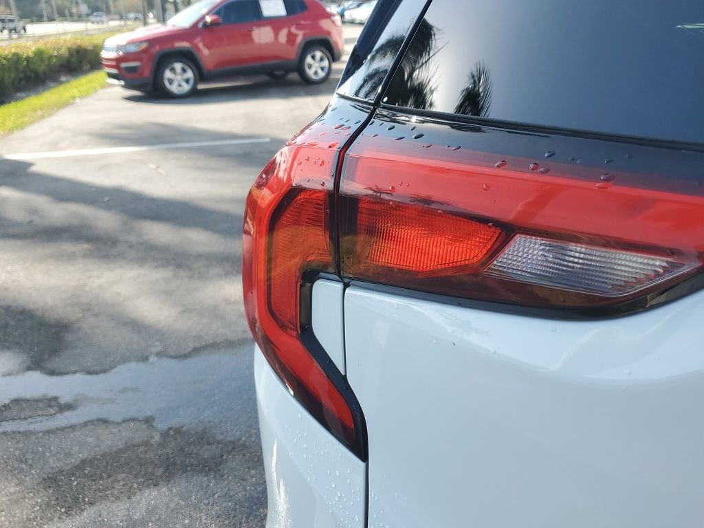 Used 2020 GMC Terrain SLE w/ Driver Convenience Package image 28