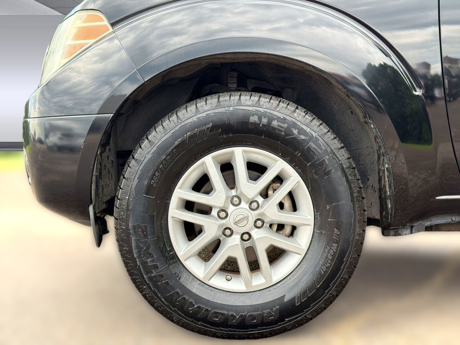 Used 2015 Nissan Frontier SV RWD image 12