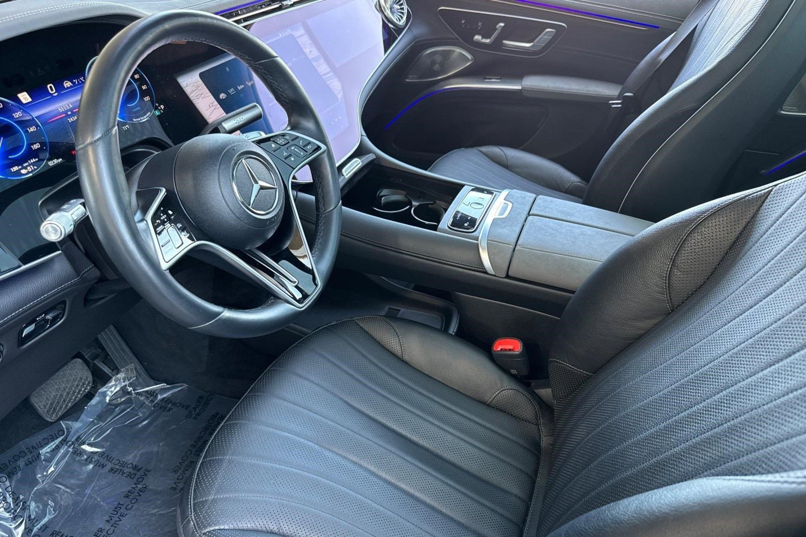 Used 2023 Mercedes-Benz EQS 580 4MATIC SUV image 4