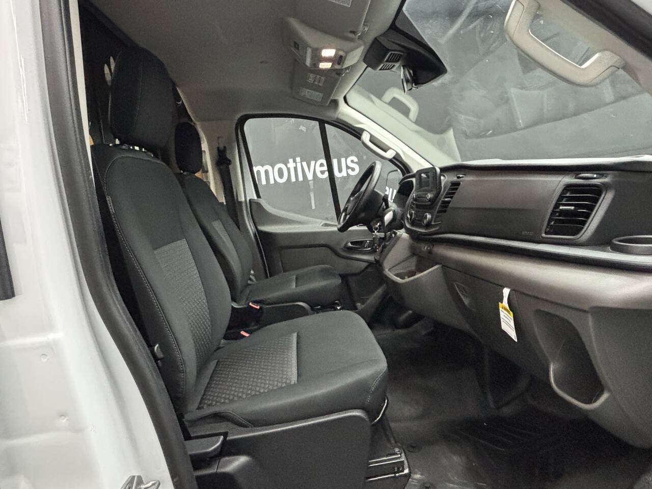 Used 2025 Ford Transit 250 Low Roof w/ Exterior Upgrade Package RWD image 28