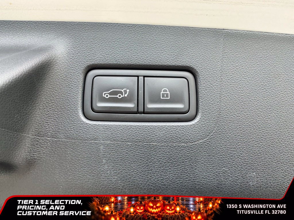 Used 2026 Hyundai Santa Fe SEL FWD image 21
