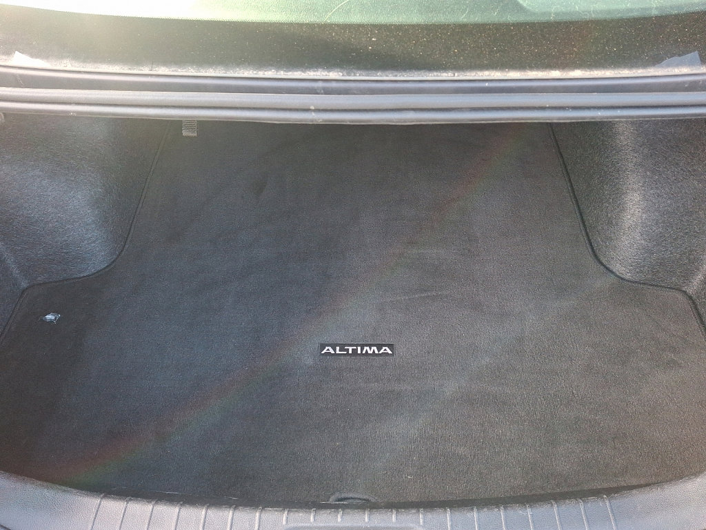 Used 2024 Nissan Altima 2.5 SV image 18