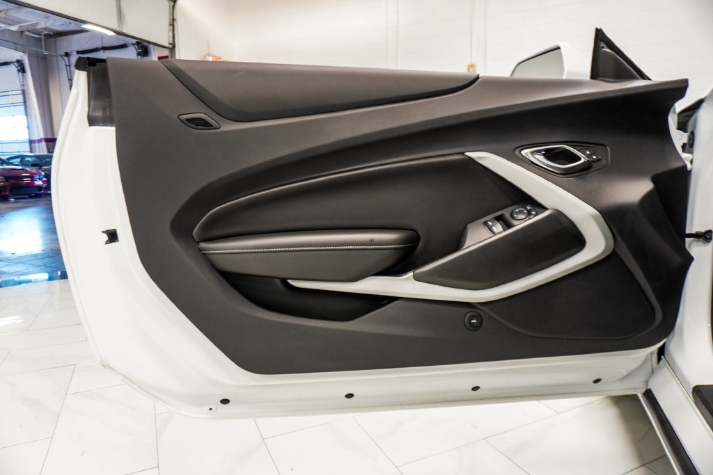 Used 2023 Chevrolet Camaro SS RWD image 12