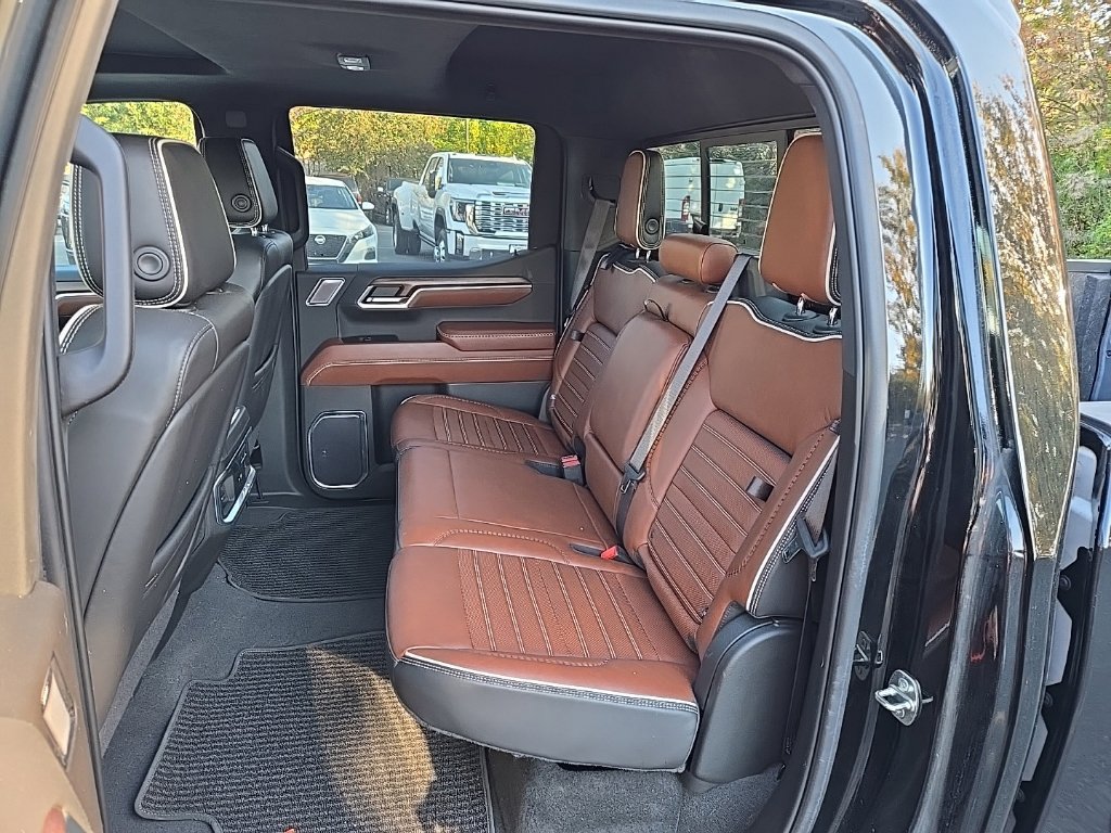 Used 2022 GMC Sierra 1500 Denali Ultimate AWD/4WD image 14