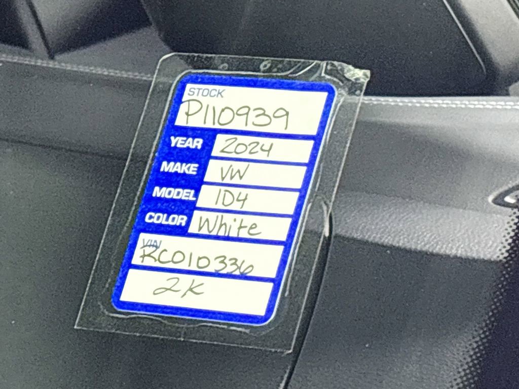 Certified 2024 Volkswagen ID.4 2WD image 25