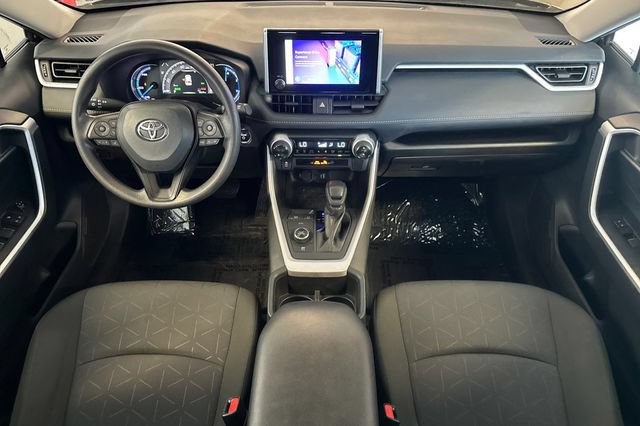 Certified 2025 Toyota RAV4 XLE AWD/4WD image 17