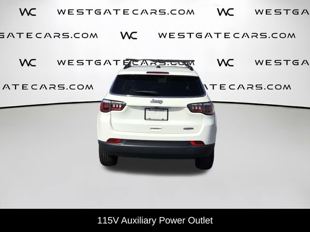 Used 2018 Jeep Compass Latitude w/ Popular Equipment Group image 10