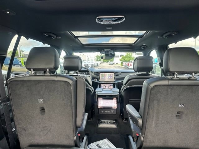New 2026 Jeep Grand Wagoneer Summit AWD/4WD image 13