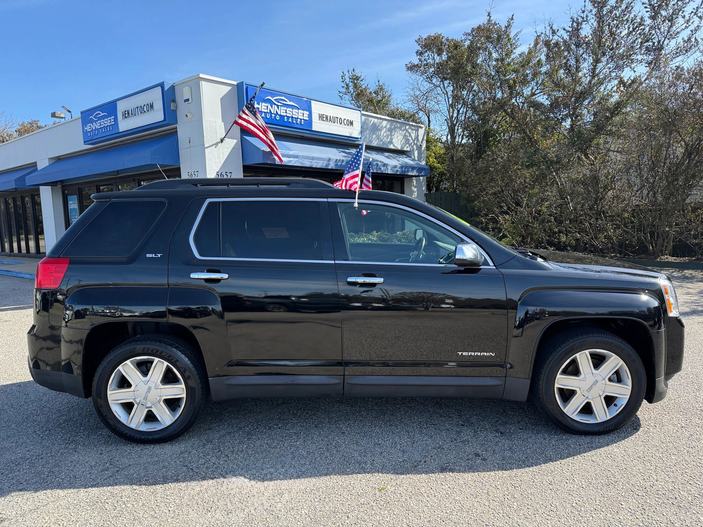 Used 2011 GMC Terrain SLT AWD/4WD image 16