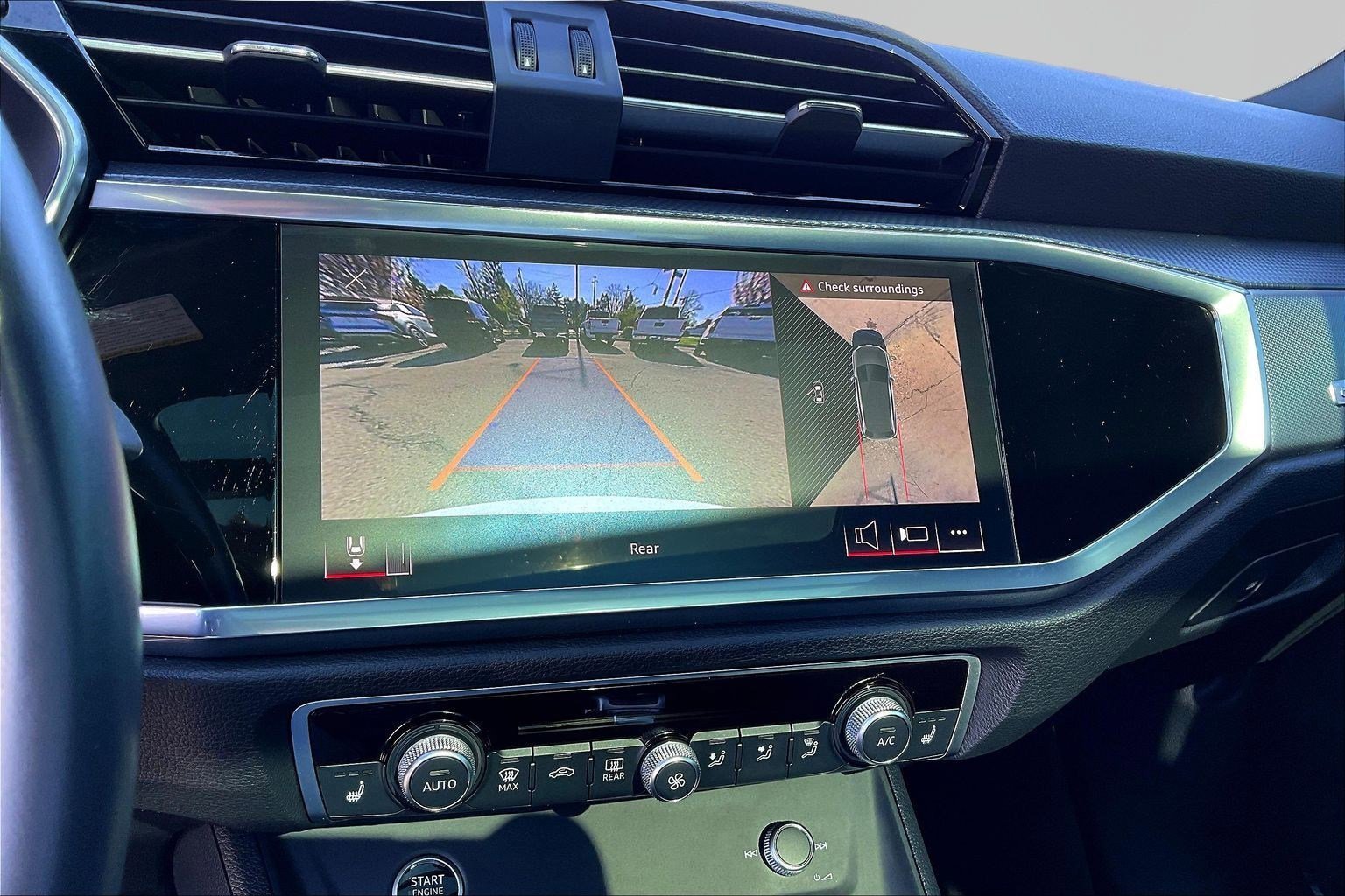 Used 2023 Audi Q3 2.0T Premium Plus w/ Premium Plus Package image 14