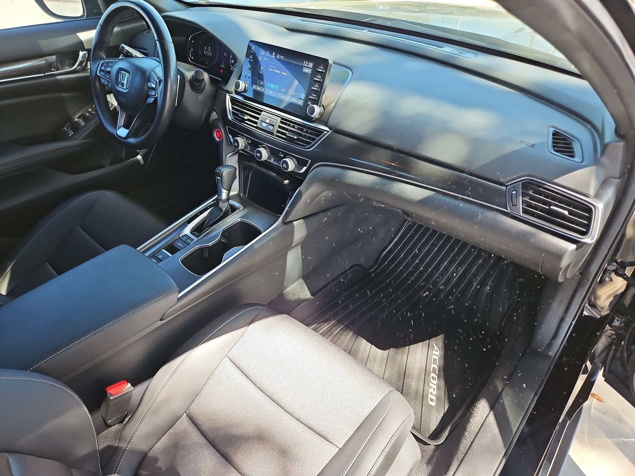 Used 2022 Honda Accord Sport image 29