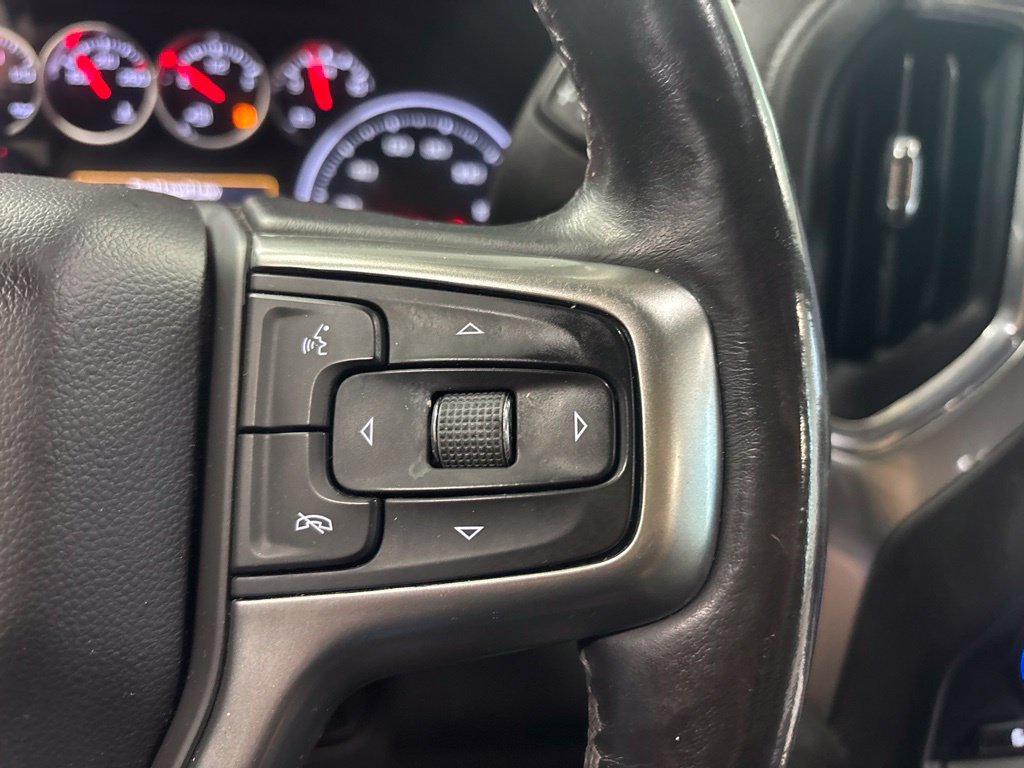 Used 2022 Chevrolet Silverado 1500 LT RWD image 16