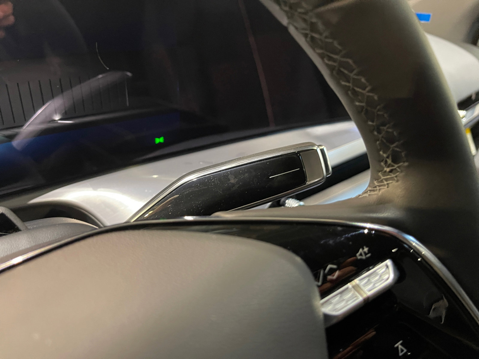 Certified 2026 Cadillac Vistiq Sport w/ LPO, Floor Liner Package image 12