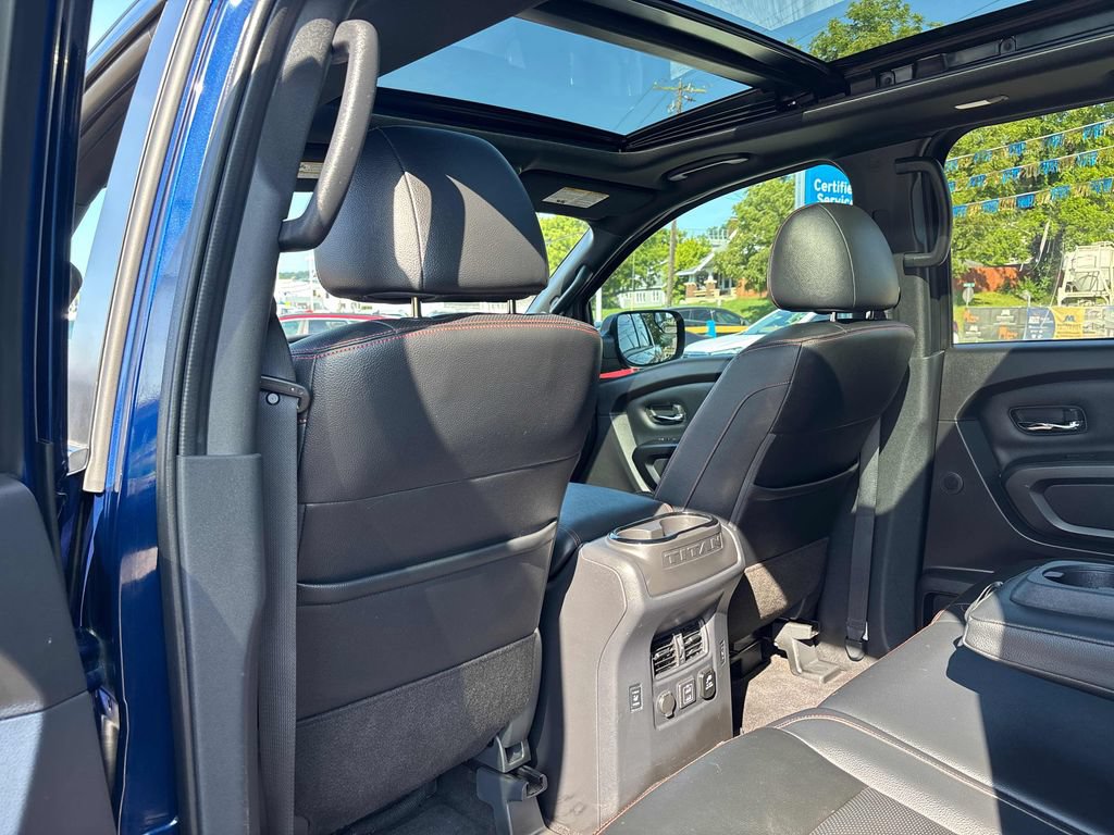 Used 2024 Nissan Titan PRO-4X w/ Pro-4x Convenience Package AWD/4WD image 23