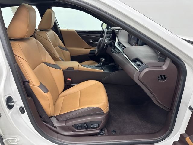 Used 2020 Lexus ES 350 w/ Accessory Package 2 FWD image 30