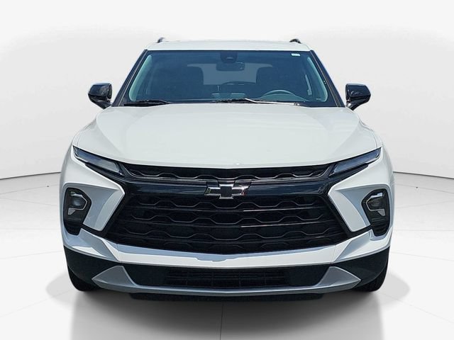 Used 2024 Chevrolet Blazer LT w/ Convenience Package FWD image 8