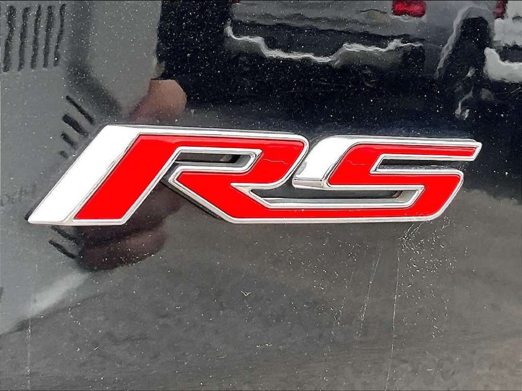 Used 2023 Chevrolet Traverse RS AWD/4WD image 28