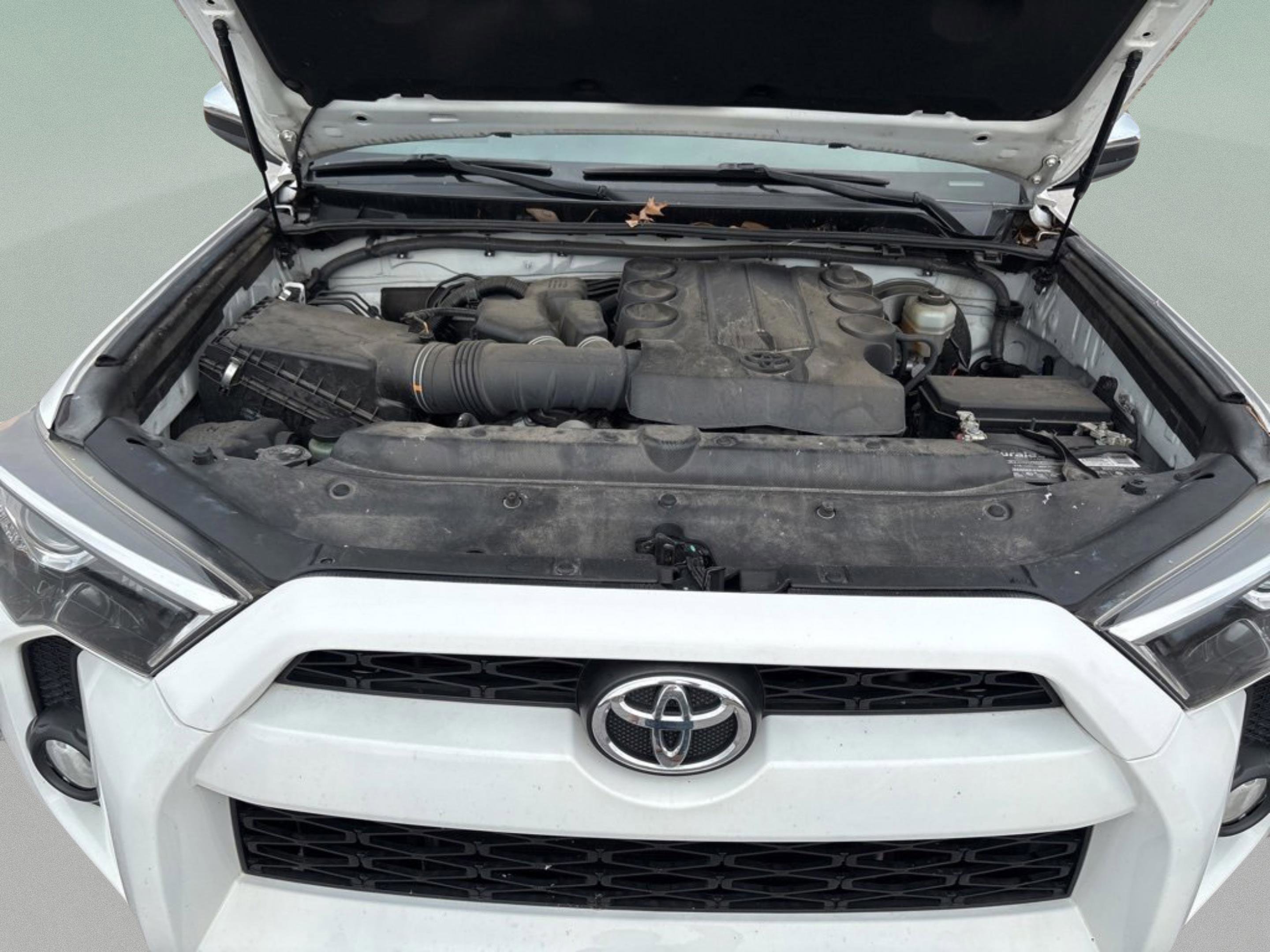 Used 2018 Toyota 4Runner SR5 image 43