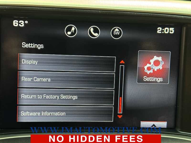 Used 2015 GMC Sierra 1500 SLT w/ SLT Crew Cab Value Package image 28