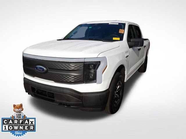 Certified 2022 Ford F150 Lightning Pro AWD/4WD image 7
