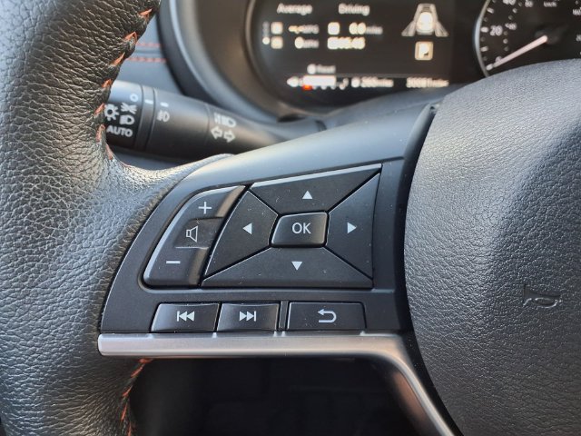 Used 2023 Nissan Kicks SR w/ SR Premium Package FWD image 14